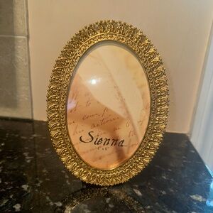 Sienna Hearts Photo Frame Gold Tone 4x6” NEW!‎